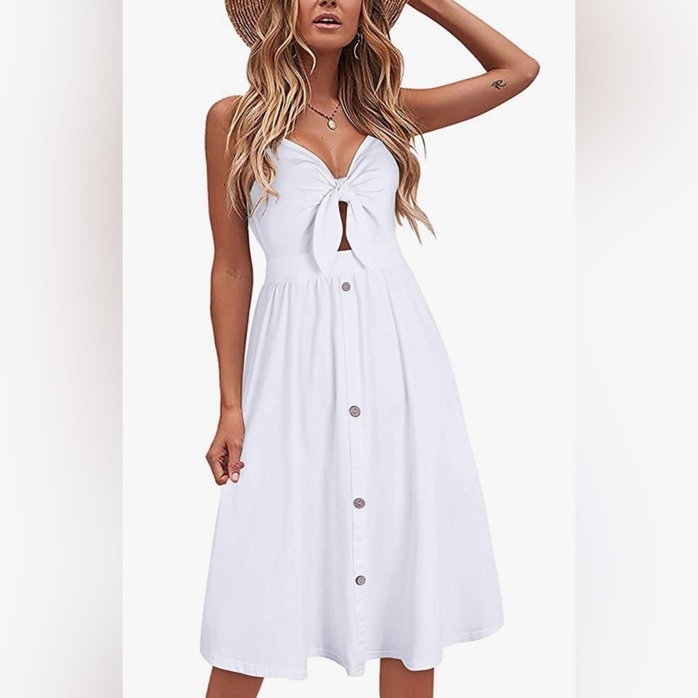 NWT Vote Pretty Tie Front Sundress